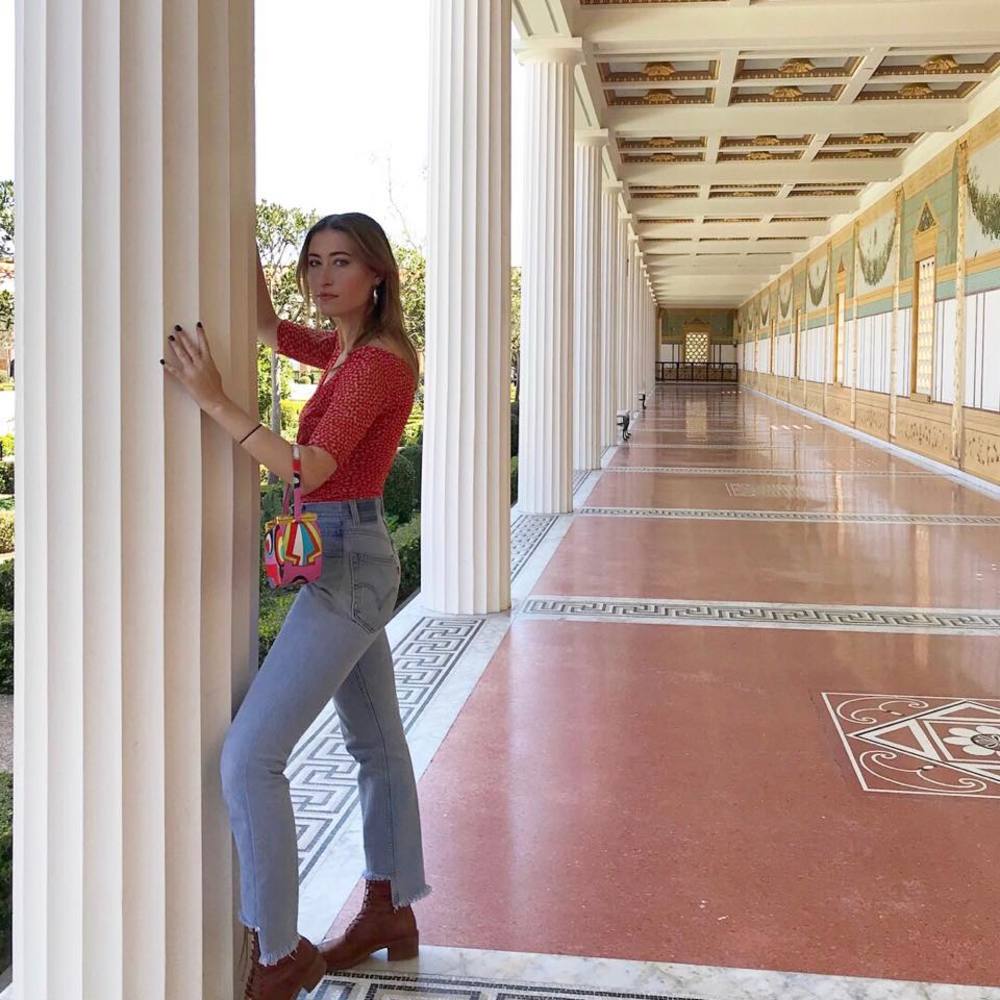 Meet your Posher, Brooke